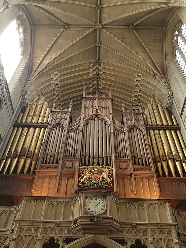 st-lukes-organ-630x840